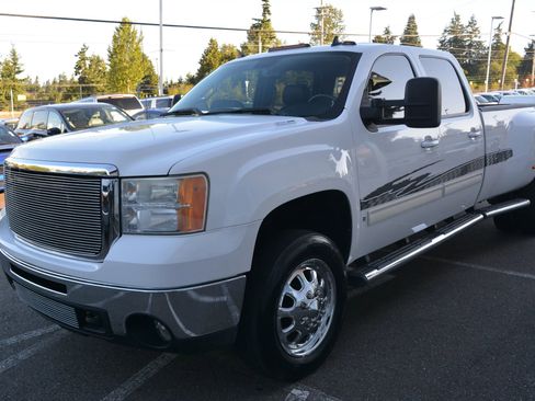 Used 2008 GMC Sierra 3500 SLT image 3