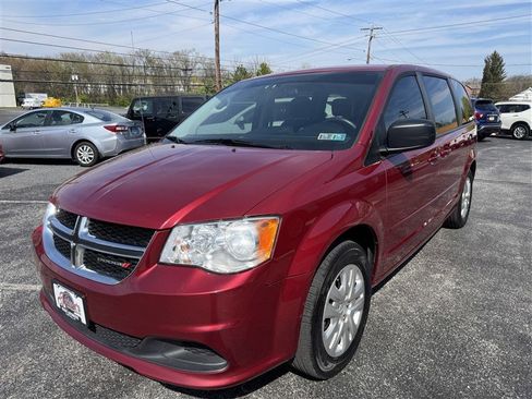 Used 2016 Dodge Grand Caravan SE w/ Quick Order Package 29E SE image 4