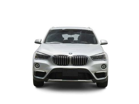 Used 2017 BMW X1 xDrive28i AWD/4WD image 3