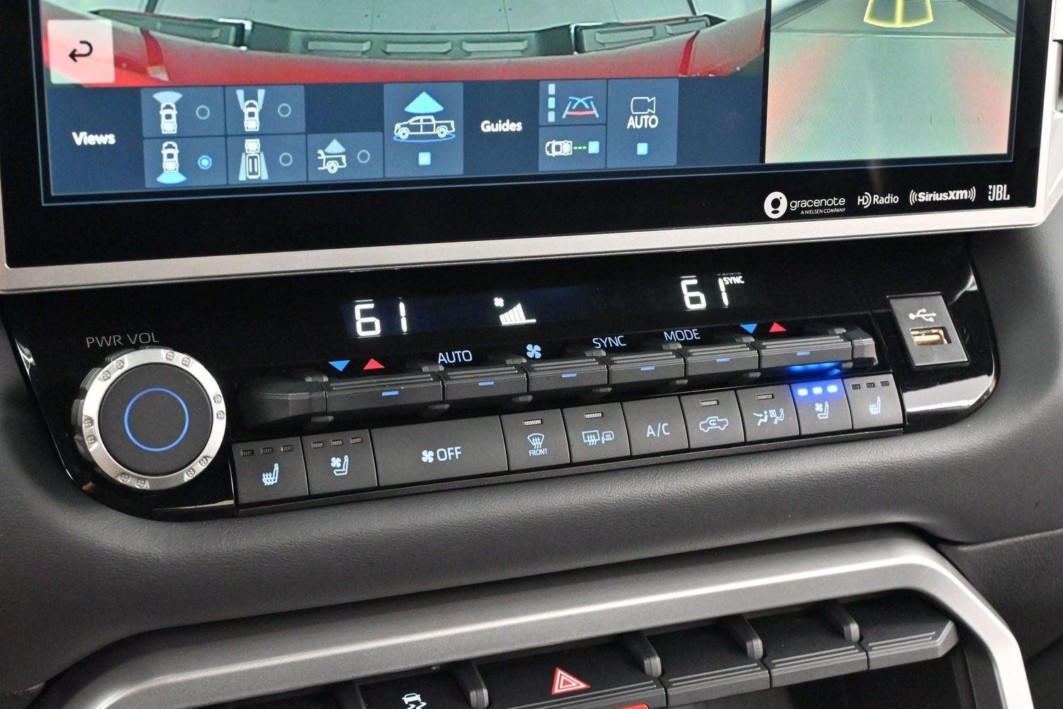 Used 2024 Toyota Tundra Platinum AWD/4WD image 22