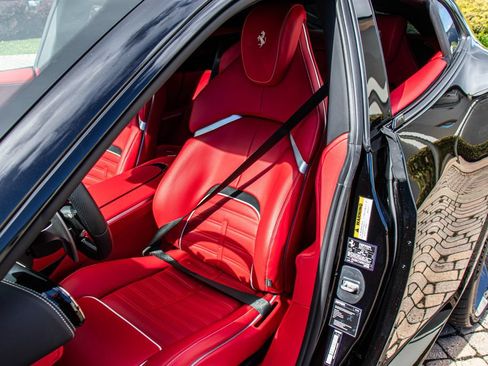Certified 2024 Ferrari Purosangue AWD/4WD image 6