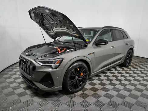 Used 2023 Audi e-tron Chronos w/ Chronos Package AWD/4WD image 35