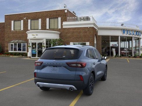 New 2026 Ford Escape SE image 31