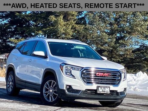 Used 2024 GMC Terrain SLT AWD/4WD image 1