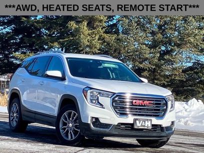 Used 2024 GMC Terrain SLT