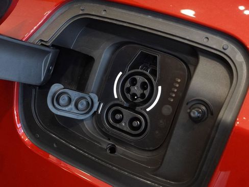 Used 2024 Dodge Charger Daytona R/T w/ Plus Group image 13