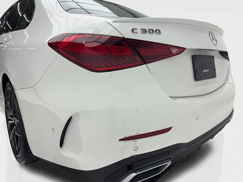 Used 2022 Mercedes-Benz C 300 Sedan image 11