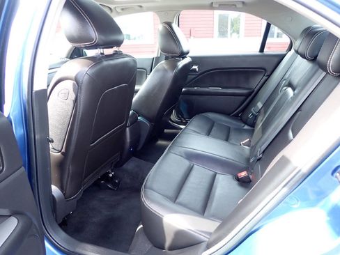Used 2010 Ford Fusion SEL FWD image 9