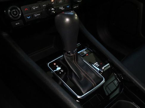 Used 2022 Jeep Compass Limited image 37