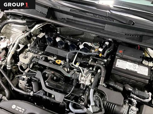 Certified 2025 Toyota Corolla LE image 32