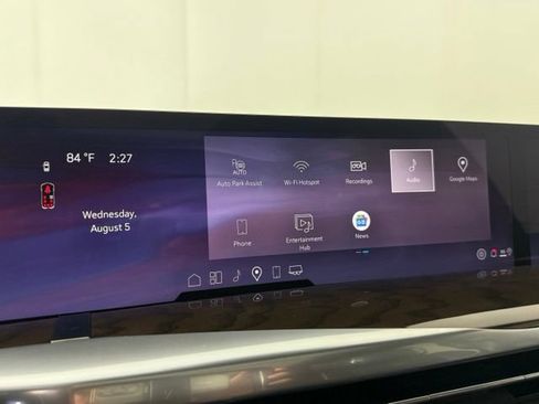 Certified 2026 Cadillac Escalade Platinum Sport w/ LPO, ONYX Package AWD/4WD image 22