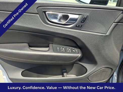 Certified 2024 Volvo XC60 B5 Plus w/ Climate Package AWD/4WD image 13