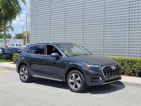 Used 2024 Audi Q5 Prestige AWD/4WD image 1