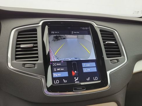 Used 2017 Volvo XC90 T6 Momentum AWD/4WD image 28