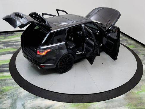 Used 2019 Land Rover Range Rover Sport Supercharged image 39