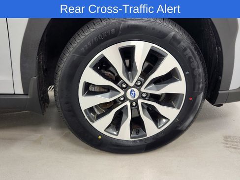 Used 2023 Subaru Outback Limited AWD/4WD image 10