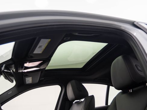 New 2026 BMW 330i xDrive Sedan w/ M Sport Package image 17