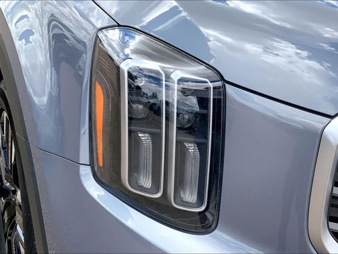 Used 2023 Kia Telluride SX FWD image 35
