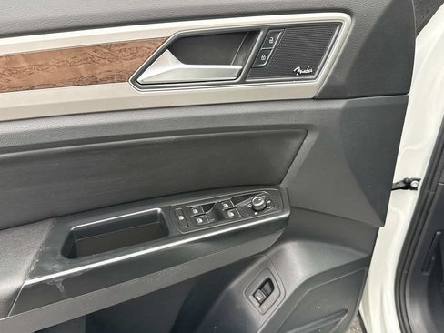 Used 2019 Volkswagen Atlas SEL Premium AWD/4WD image 18