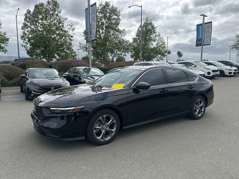 Used 2024 Honda Accord EX image 5