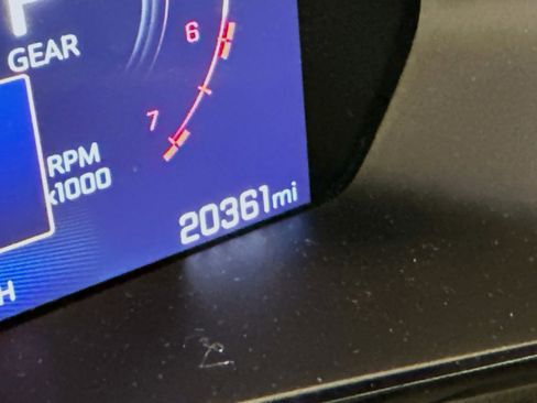 Used 2024 Chevrolet Colorado ZR2 w/ ZR2 Convenience Package III image 19