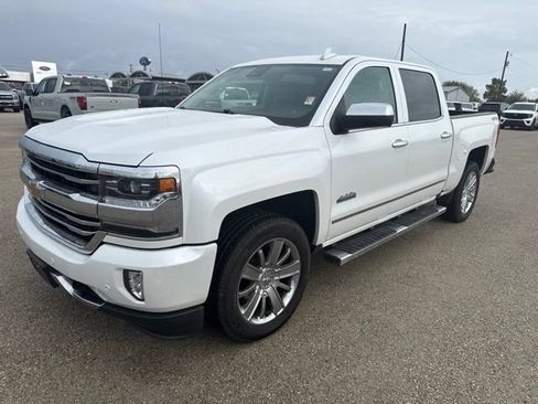 Used 2016 Chevrolet Silverado 1500 High Country w/ High Country Premium Package AWD/4WD image 3