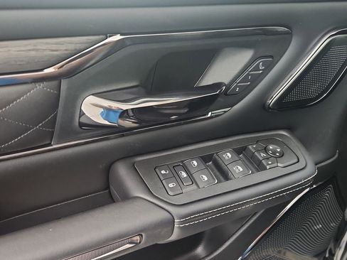New 2026 RAM 1500 Limited AWD/4WD image 13