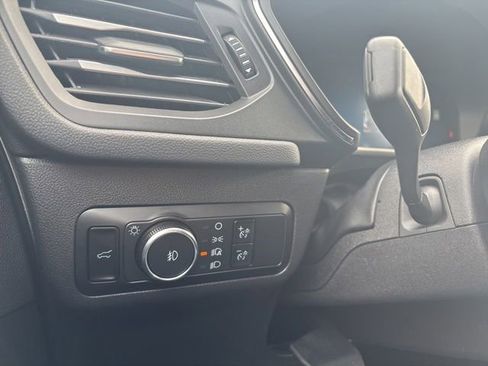 Used 2024 Ford Escape Platinum AWD/4WD image 9