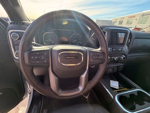 Used 2021 GMC Sierra 2500 Denali w/ Denali Ultimate Package image 16