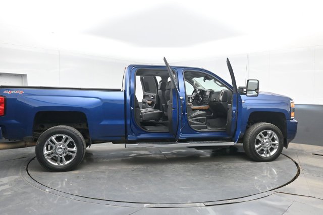 Used 2017 Chevrolet Silverado 2500 High Country w/ Duramax Plus Package AWD/4WD image 52