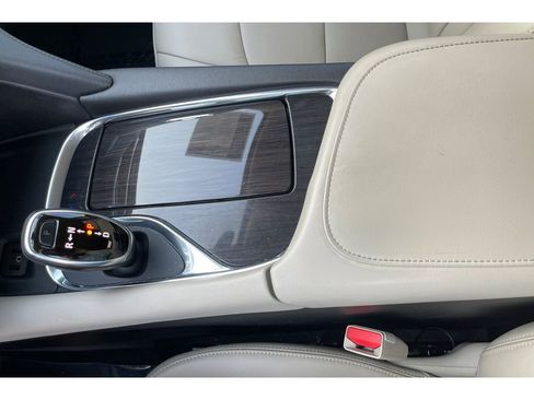 Used 2019 Buick Enclave Premium w/ Trailering Package, 5000 lbs. image 34