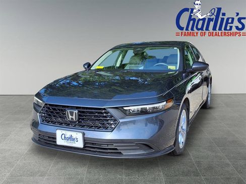 Used 2023 Honda Accord LX image 1