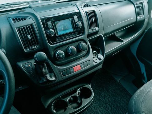 Used 2019 RAM ProMaster 1500 w/ Mopar Trailer Tow Group FWD image 18