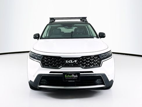 Used 2022 Kia Sorento SX Prestige AWD/4WD image 2