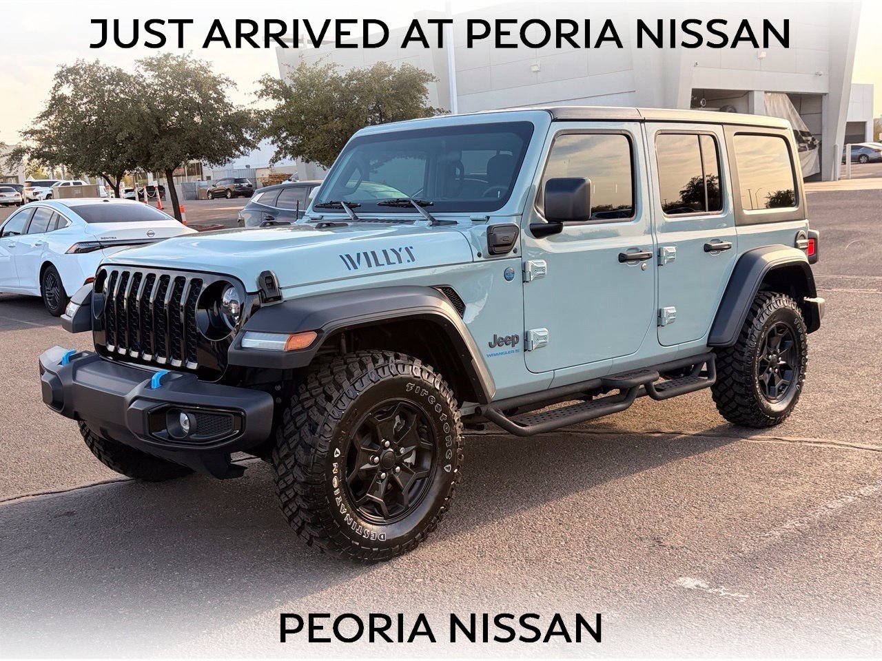 Used 2023 Jeep Wrangler Unlimited AWD/4WD image 1