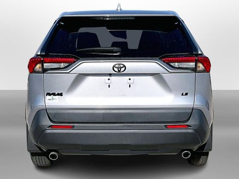 Used 2023 Toyota RAV4 LE image 4