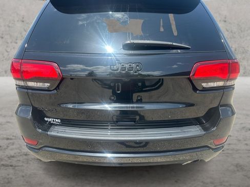 Used 2021 Jeep Grand Cherokee Laredo X AWD/4WD image 14
