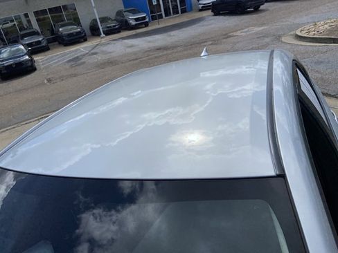 Used 2025 Toyota Corolla LE image 27