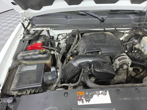 Used 2011 Chevrolet Silverado 1500 LTZ w/ Suspension Package, Off-Road AWD/4WD image 32