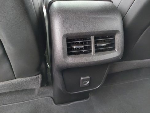 Certified 2020 Chevrolet Equinox LT w/ Sport Edition image 35