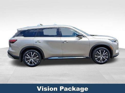 Used 2022 INFINITI QX60 Sensory w/ Vision Package image 9