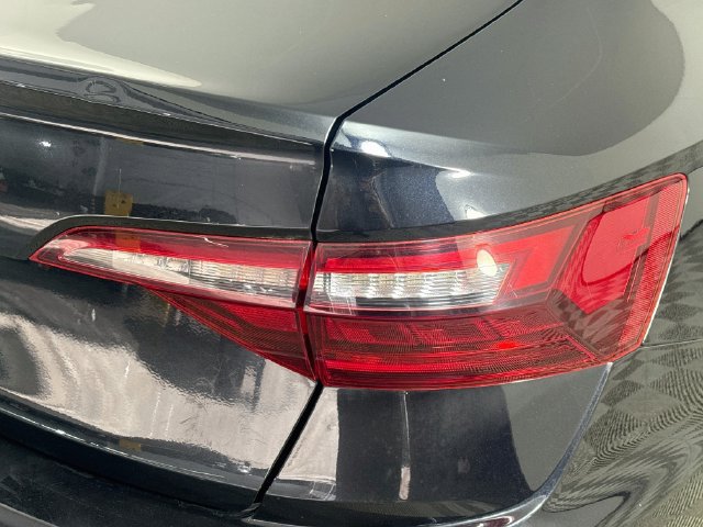 Used 2021 Volkswagen Jetta SEL FWD image 33