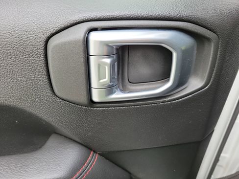 Used 2021 Jeep Gladiator Rubicon AWD/4WD image 25