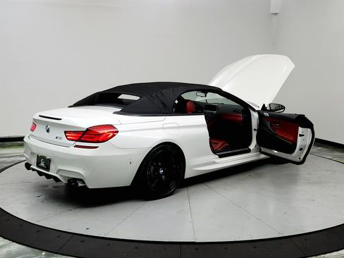 Used 2016 BMW M6 Base image 11