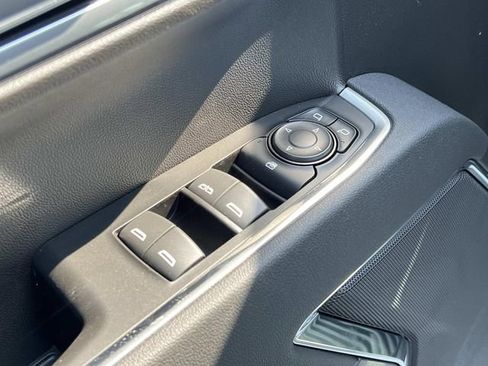 New 2026 GMC Sierra 1500 Elevation image 15