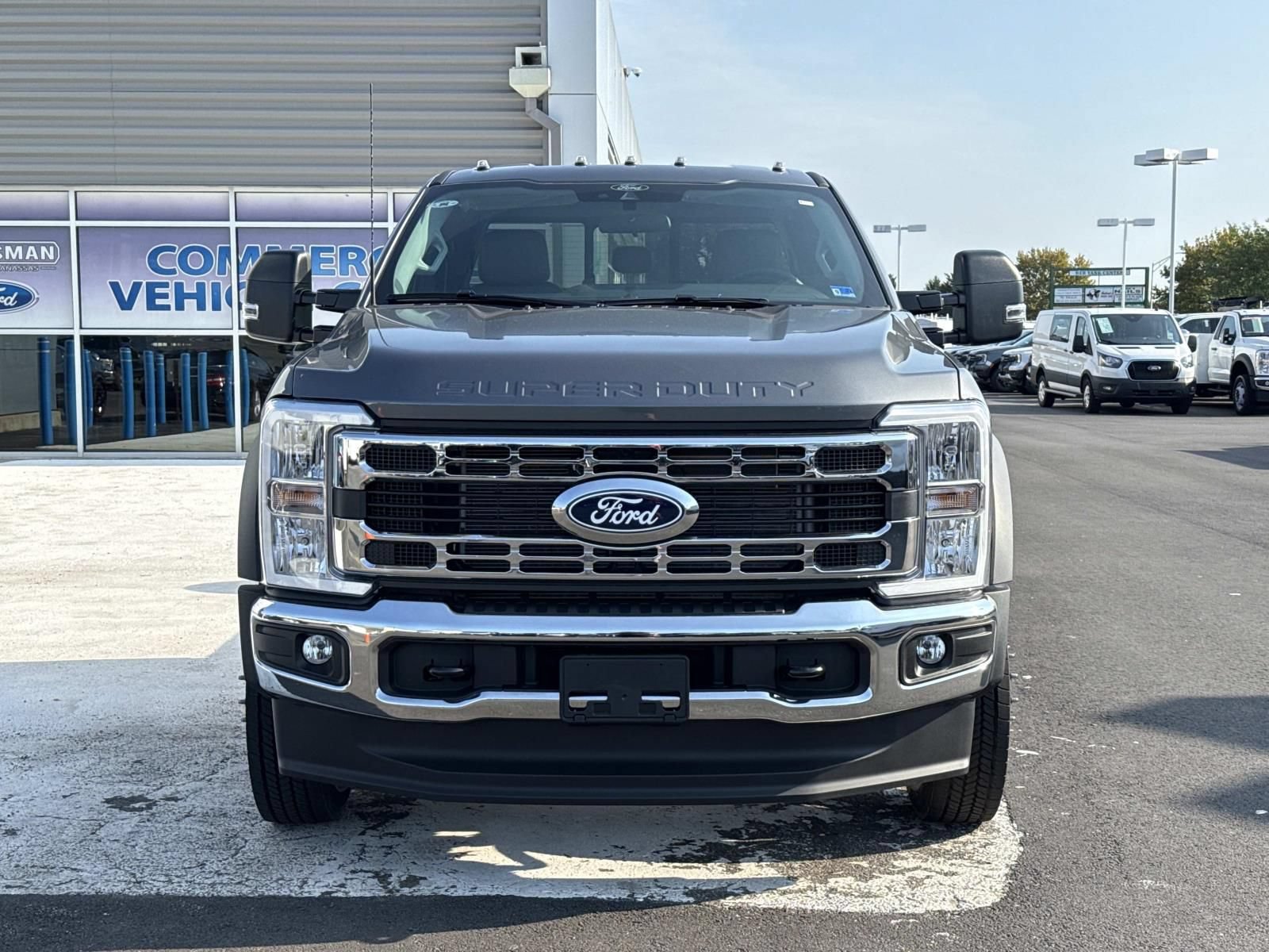 New 2027 Ford F550 4x4 Supercab Super Duty image 8