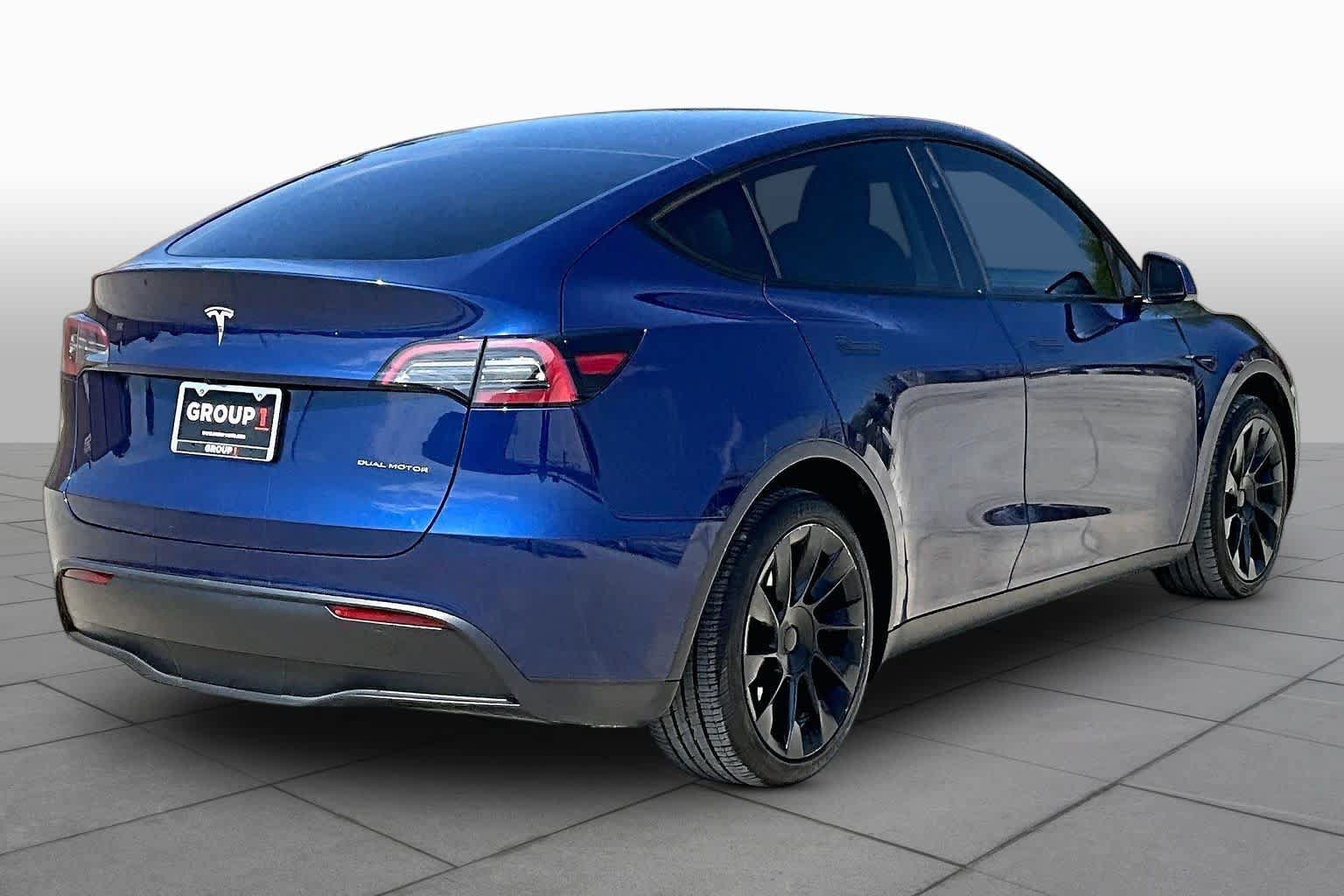 Used 2023 Tesla Model Y Long Range AWD/4WD image 20