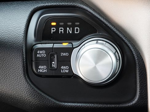 Used 2022 RAM 1500 Laramie AWD/4WD image 41