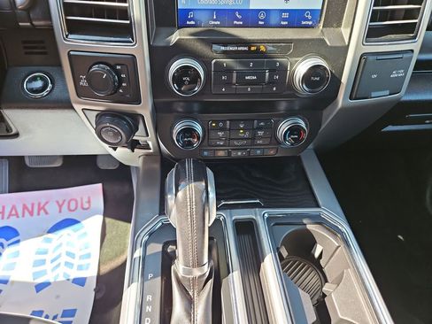 Used 2020 Ford F150 Platinum w/ Equipment Group 701A Luxury AWD/4WD image 19