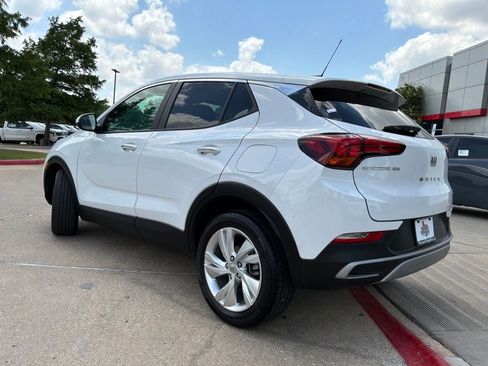 Used 2025 Buick Encore GX Preferred FWD image 8